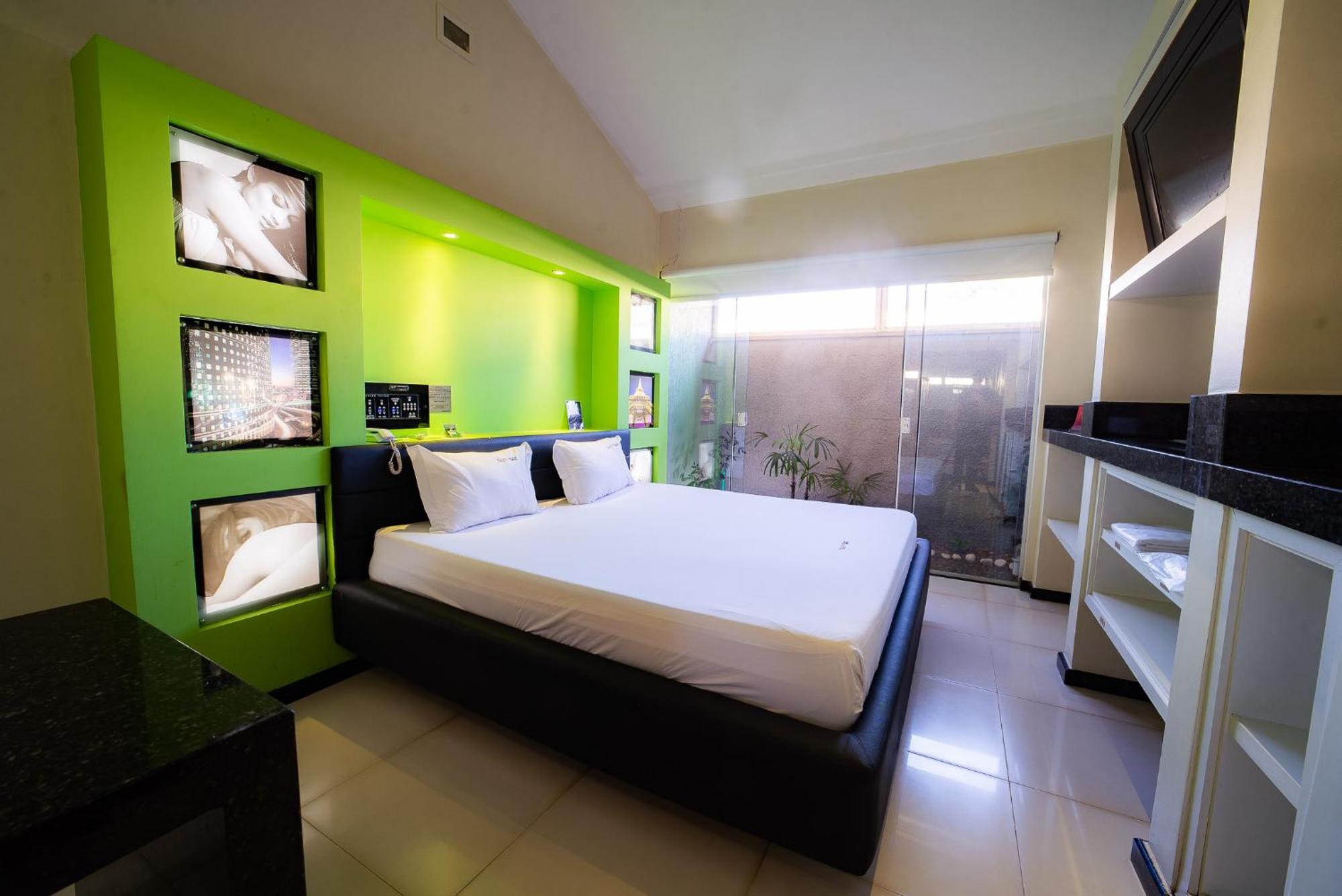 Motel Platinum Londrina Eksteriør billede